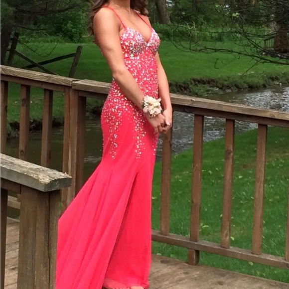 Prom Dress - Picture 3 of 5